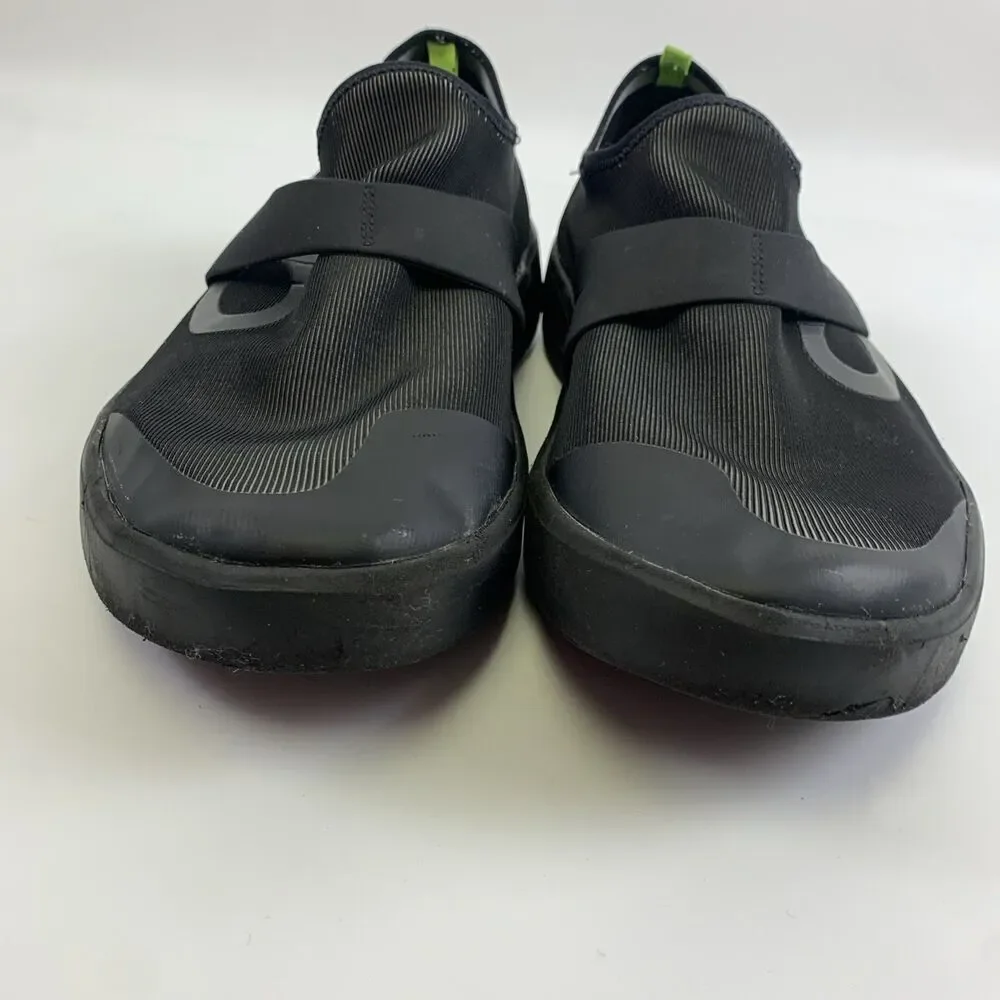 OOFOS OOmg Fibre Low Black Slip On Fabric Stretch Comfort Sneaker Active Mens 10